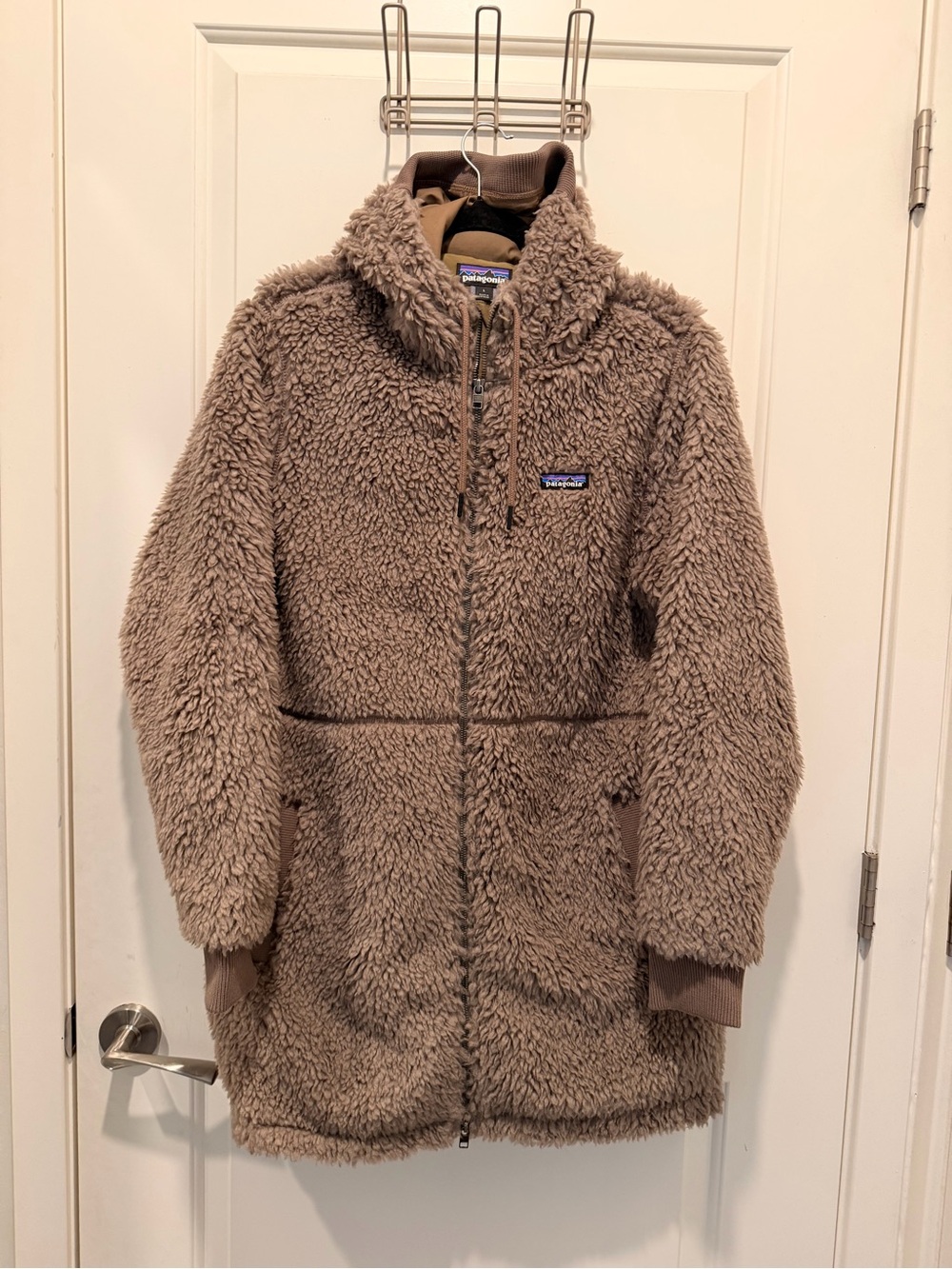 Patagonia Women's Dusty Mesa Parka Fleece Jacket
Taupe Size Large